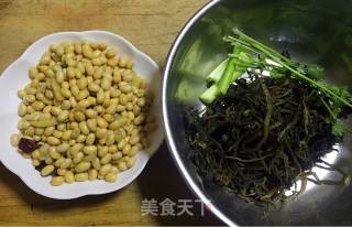 Potherb Mustard with Golden Beans recipe