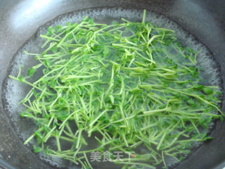 Radish Mixed with Bean Sprouts recipe