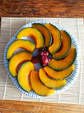 Steamed Pumpkin in Honey Sauce recipe
