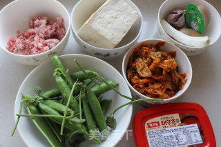 Korean Spicy Cabbage Tofu Pot-"seducing" Your Stomach in The Severe Cold Winter recipe