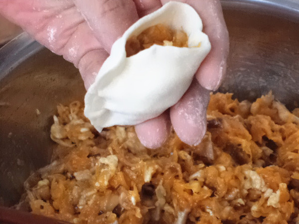 Dumplings Stuffed with Egg and Japanese Melon recipe