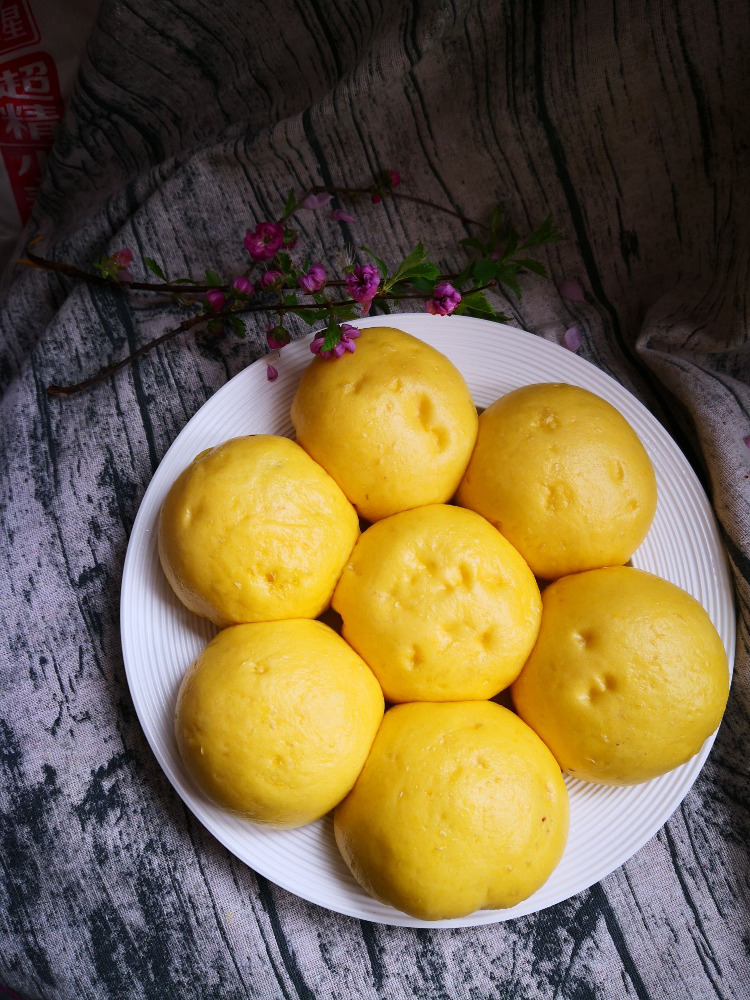 Pumpkin Honey Bean Buns recipe