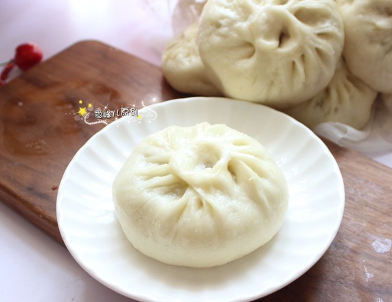 Chinese Leek and Vermicelli Steamed Buns recipe