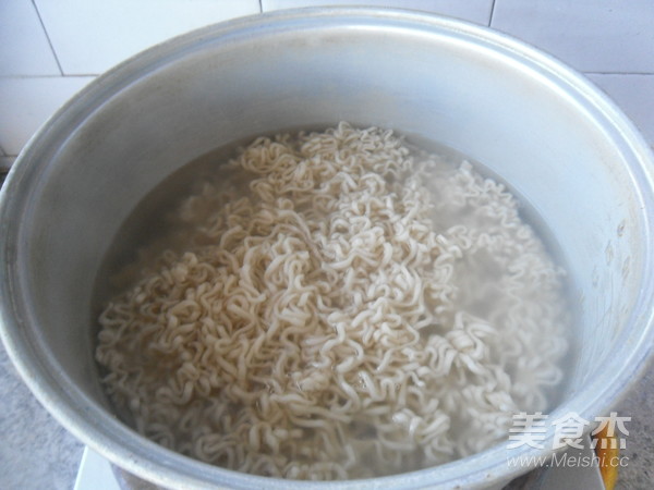 Home-cooked Fried Noodles recipe