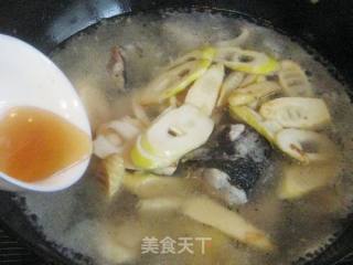 Spring Bamboo Shoots Black Fish Soup recipe