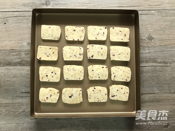 Low Temperature Pine Nut Cookies recipe