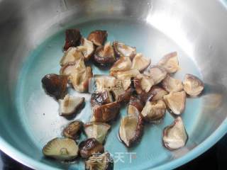 Grilled Pork Ribs with Mushrooms and Chestnuts recipe
