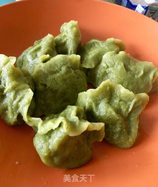 Jade Cabbage and Sea Cucumber Dumplings recipe
