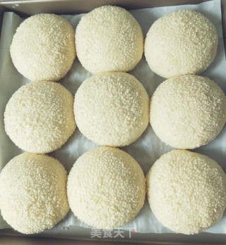 Sesame Milk Bun recipe