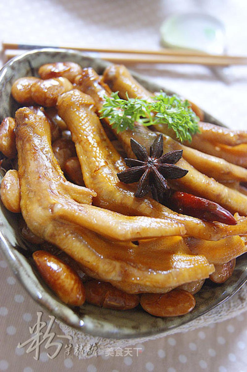 Roasted Duck Foot with White Kidney Beans recipe