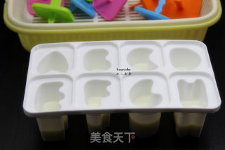 Dragon Fruit Yogurt Popsicles recipe