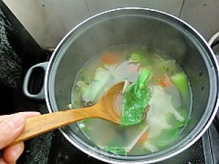 White Pepper Pork Belly Soup recipe