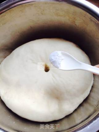 Handmade Milk-flavored Buns recipe