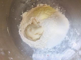 Strawberry Milk Roll recipe
