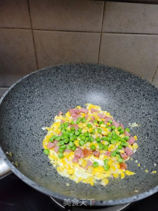 Fried Rice with Sausage, Peas and Corn Kernels recipe