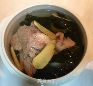 Kelp Knot Bone Soup recipe