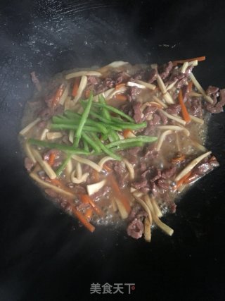 Stir-fried Beef with Eryngii Mushrooms recipe