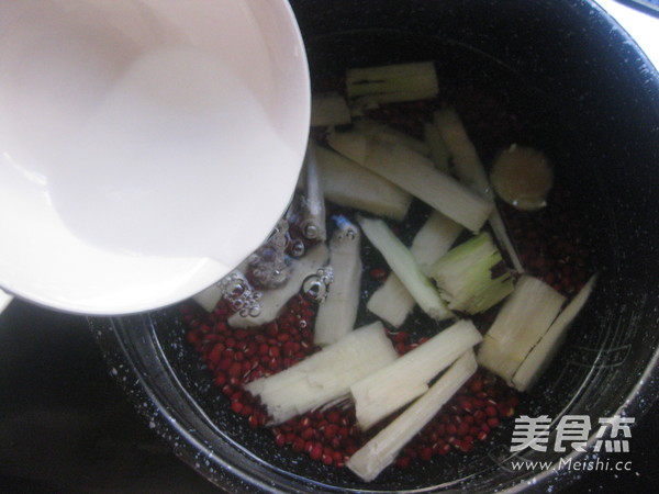 Sugar Cane Red Bean Soup recipe
