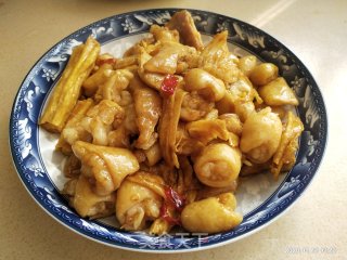 Fried Pork Intestine with Yuba recipe