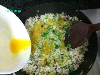 Fried Rice with Lettuce and Mushrooms and Eggs recipe