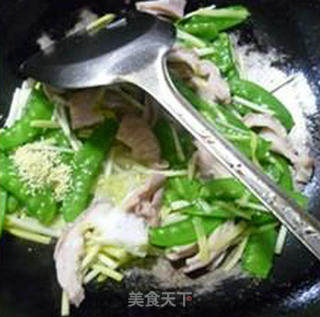 Fried Pork Belly with Leek Sprouts and Snow Peas recipe