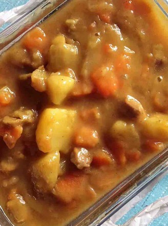 Curry Pork and Potato Rice Bowl