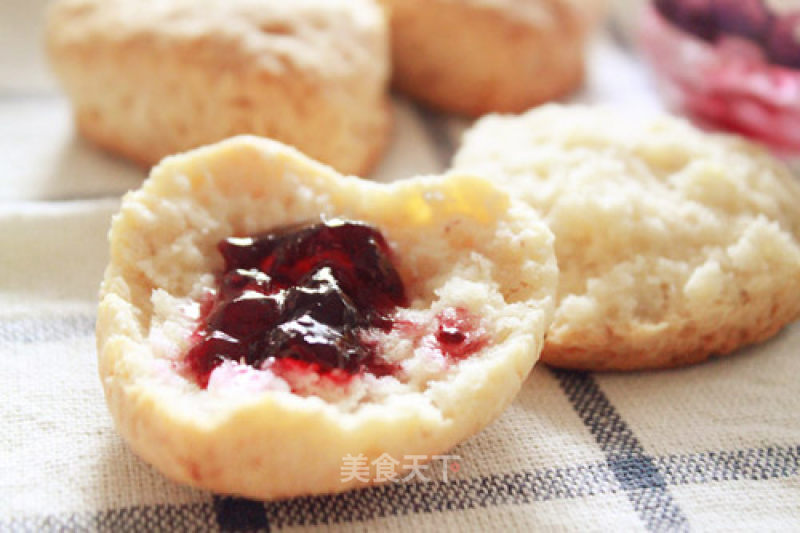 Banana Cream Scones recipe