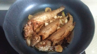 Home Cooked Yellow Croaker recipe