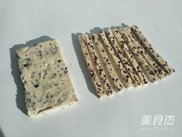 Cranberry Peanut Nougat recipe