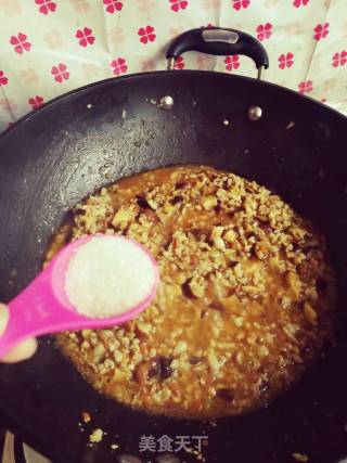 Hand-made Noodles with Fried Noodles recipe