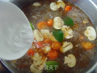 Sour and Spicy Appetizer---tom Yum Goong Soaked Fish Belly recipe