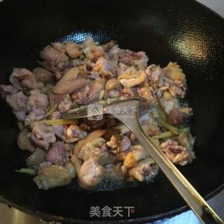 Stir-fried Young Cock recipe