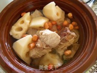 Lotus Root Pork Ribs Soup recipe