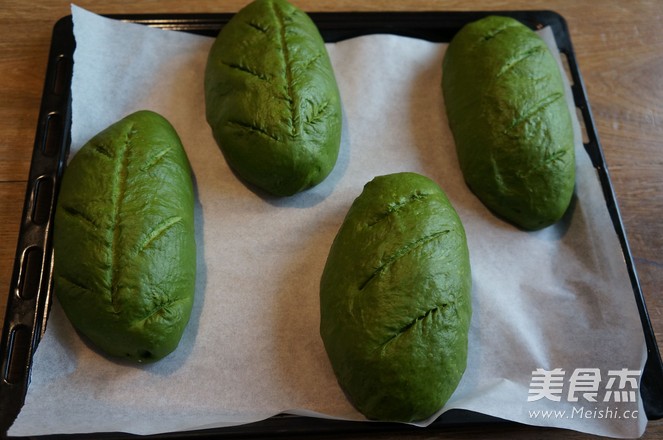 Matcha Mochi Soft European Buns recipe