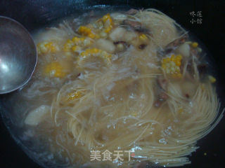 Horseshoe Popcorn Mushroom Noodle recipe