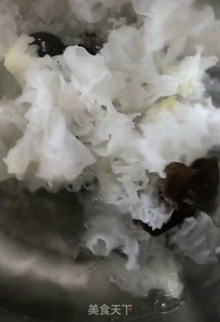Cold White Fungus recipe