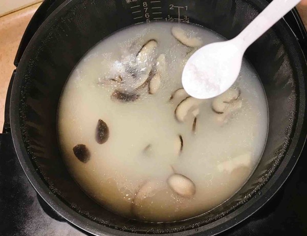 Mushroom and Scallop Porridge recipe