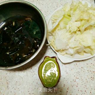 Stir-fried Cabbage with Fungus recipe