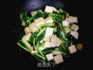 #团圆饭# Fried Wheat and Vegetables with Tofu recipe