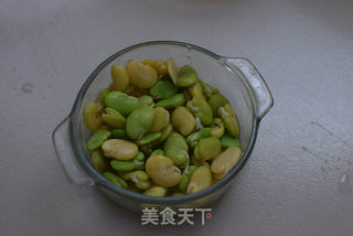 Scrambled Eggs with Broad Beans recipe