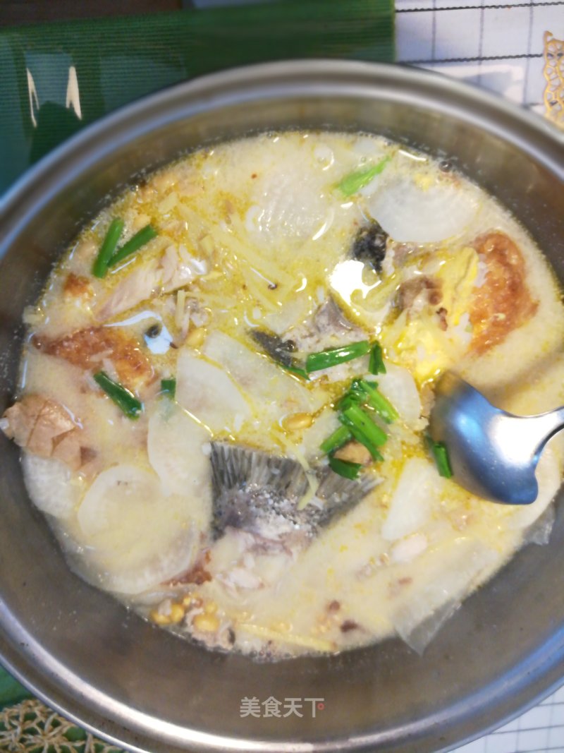 Fresh Fish Bone Soup