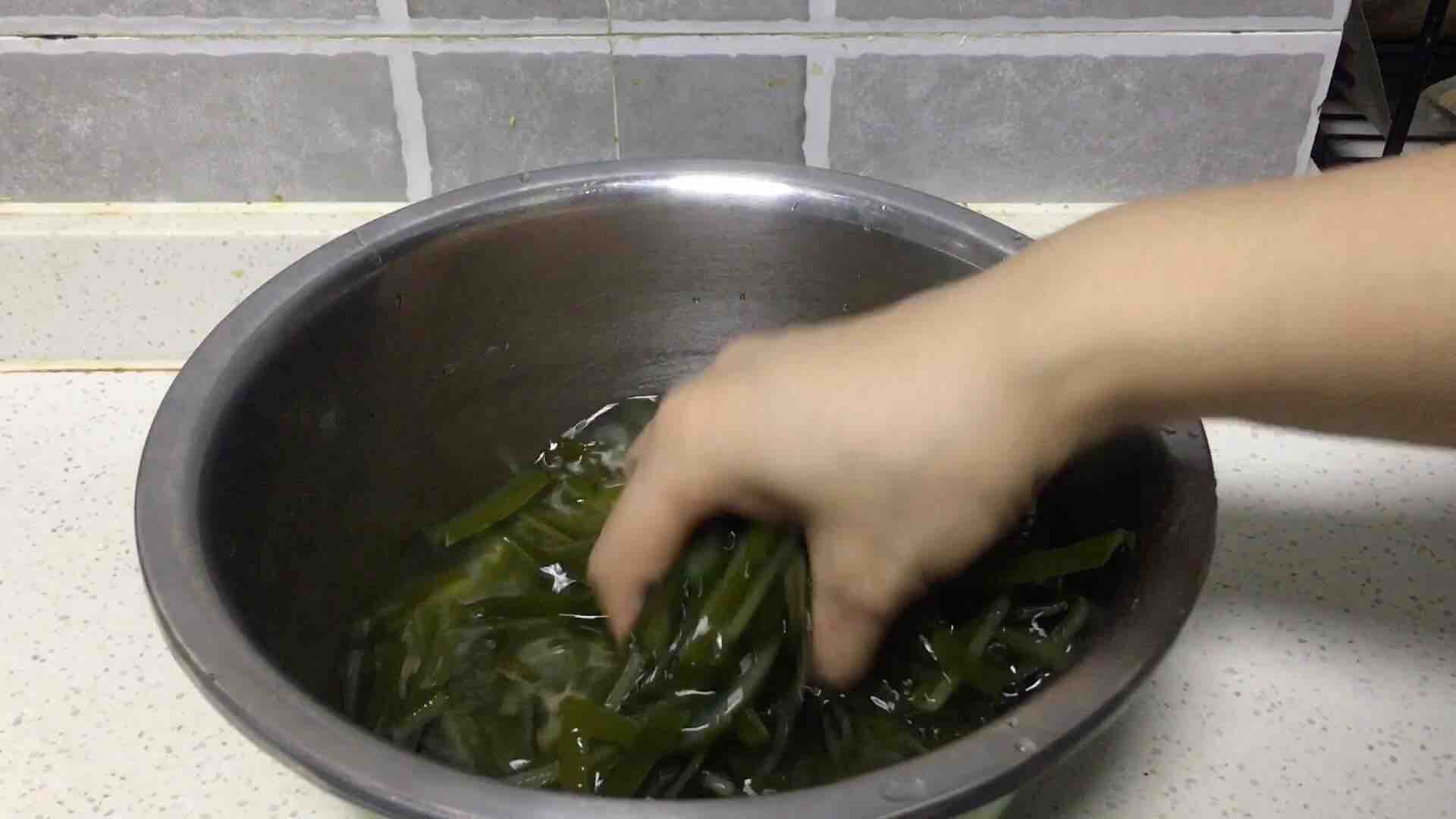 Seaweed Tofu Soup recipe