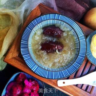 Red Date and Tremella Soup recipe