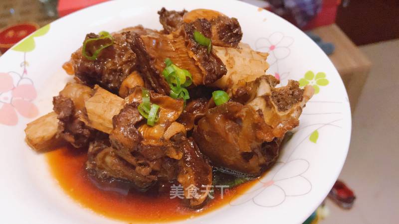 Sauce-flavored Short Ribs recipe