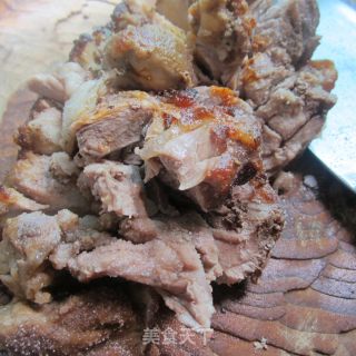 Hakka Cuisine-steamed Taro with Dongpo Pork recipe