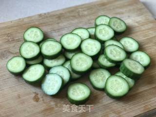 Cucumber Lemon Honey Juice recipe