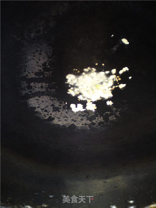 An Alternative Way to Eat Sauerkraut--stir-fried Green Pepper with Sauerkraut recipe