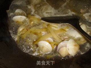 Tonic Soup with Clams and Mustard recipe