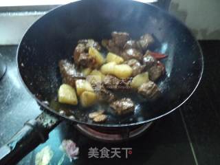 Braised Pork Ribs with Potatoes recipe