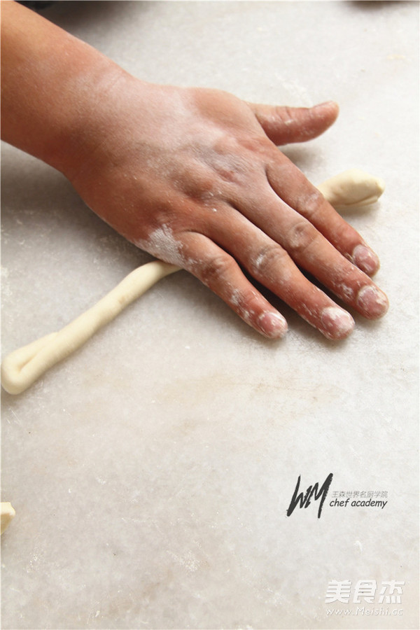 Wheat Ears Garnished Bread recipe